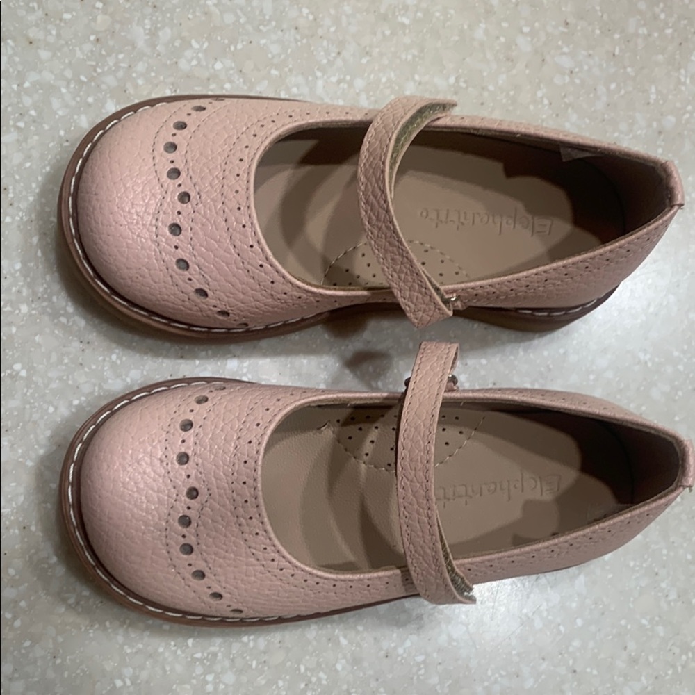 Elephantito Pink Dress Shoes with Brogue Detailing